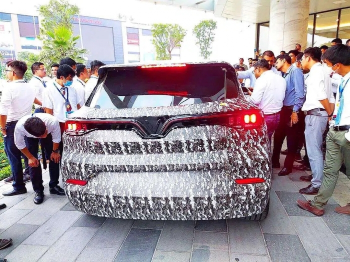 Lộ thiết kế chi tiết SUV mới của VinFast, khiến Honda CR-V và Mazda CX-5 ‘kinh hồn bạt vía’ ảnh 4