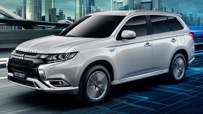 Mitsubishi Outlander Hybrid 2021 chính thức ra mắt, đe nẹt ‘nhấn chìm’ Honda CR-V và Mazda CX-5 ảnh 6