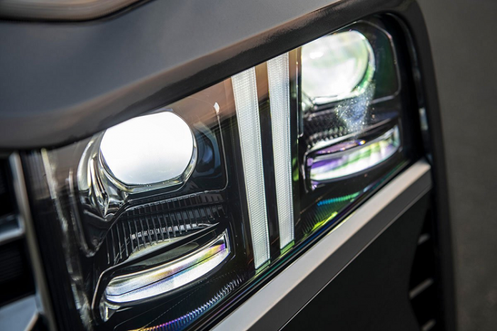 Những ưu điểm si&ecirc;u việt của Hyundai Santa Fe 2021 khiến Toyota Fortuner &lsquo;to&aacute;t mồ h&ocirc;i hột&rsquo; ảnh 10