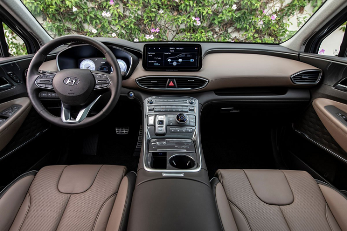 Những ưu điểm si&ecirc;u việt của Hyundai Santa Fe 2021 khiến Toyota Fortuner &lsquo;to&aacute;t mồ h&ocirc;i hột&rsquo; ảnh 6