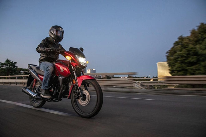 Naked-bike giá rẻ Honda CB125F 2021 ra mắt, hứa hẹn khiến thị trường chao đảo ảnh 2