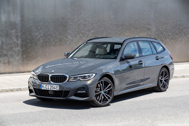 BMW 320e và 520e 2021 trình làng, giá mềm hơn thế hệ tiền nhiệm ảnh 4