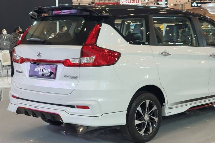 Suzuki Ertiga ra mắt phiên bản mới giá 410 triệu đồng, thiết kế khiến Mitsubishi Xpander choáng váng ảnh 4