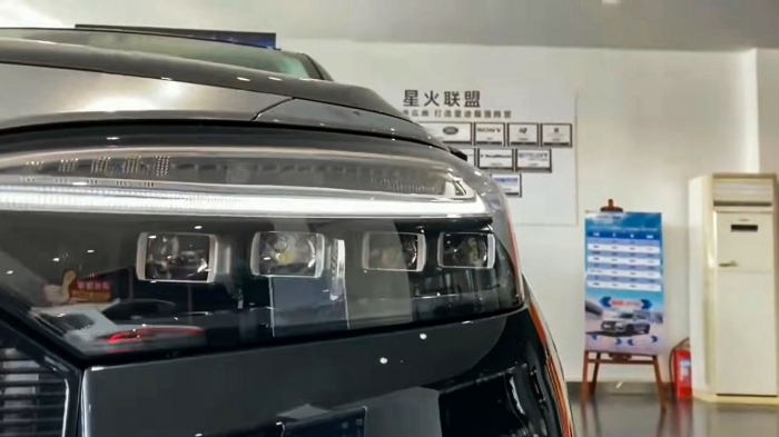Toyota Innova 2022 lộ diện: Lột xác toàn diện, sẵn sàng ‘hạ bệ’ Mitsubishi Xpander và Suzuki XL7 ảnh 2