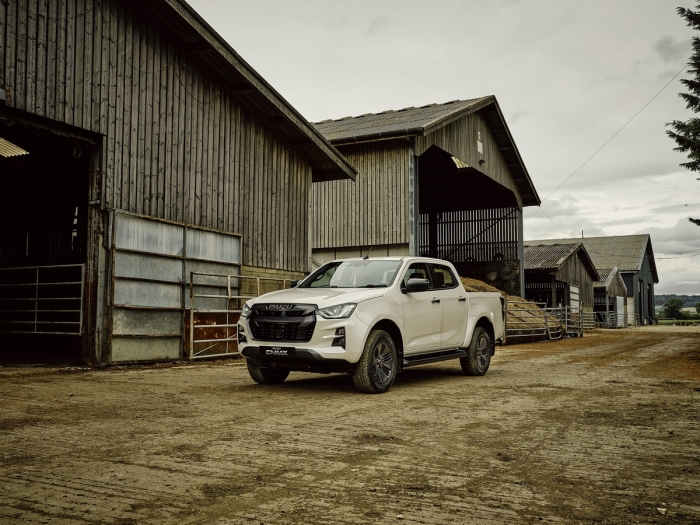 Đối thủ nặng ký của ‘Vua bán tải’ Ford Ranger chính thức ra mắt: Thiết kế mê ly, công nghệ ngập tràn ảnh 7