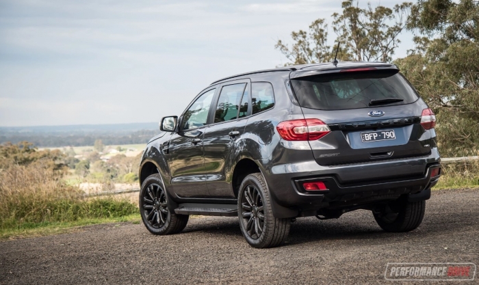 Ford Everest Sport chốt giá bán tại Việt Nam, Toyota Fortuner và Hyundai Santa Fe cũng phải bật khóc ảnh 4