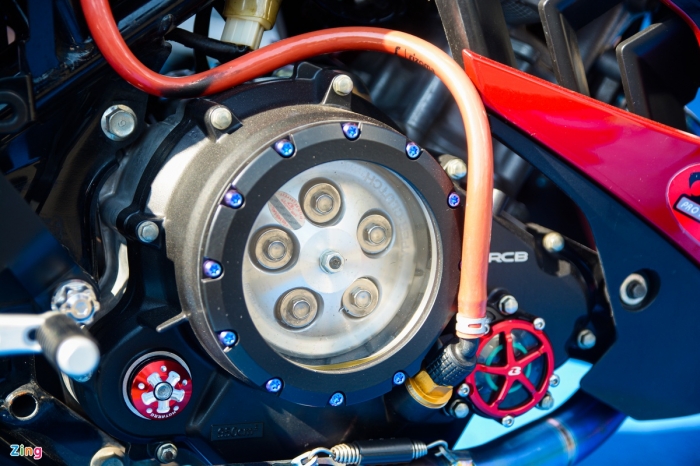 Yamaha Exciter 150 bản độ xe đua tuyệt đỉnh khiến Honda Winner X &lsquo;l&aacute;c mắt&rsquo; ảnh 6