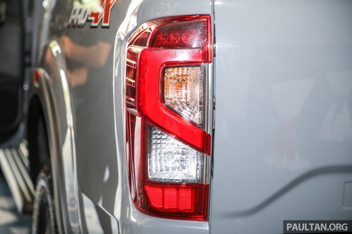 Chi tiết ‘quái thú’ bán tải mới giá hấp dẫn của Nissan, nhăm nhe lật đổ ‘ngôi vương’ của Ford Ranger ảnh 8