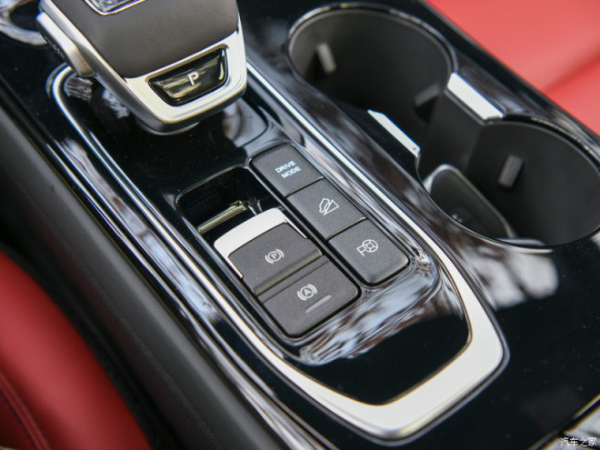 Đại l&yacute; Việt Nam nhận cọc đối thủ mới của Honda CR-V v&agrave; Mazda CX-5, gi&aacute; chưa tới 700 triệu đồng ảnh 12