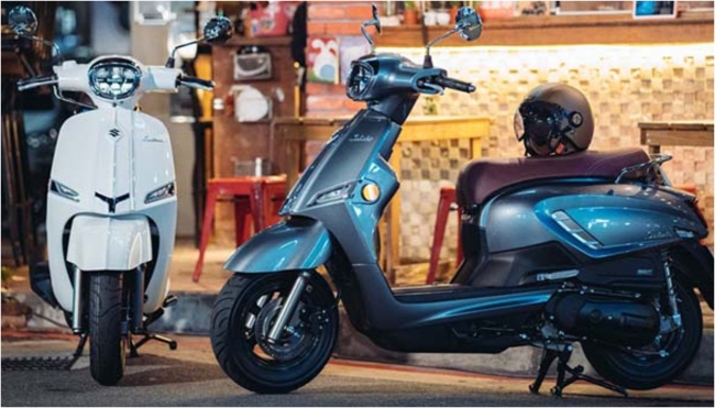 Tin xe hot 7/4: Mẫu xe ga giá 56 triệu ra mắt: 'Đả bại' Honda SH, Vespa với thiết kế ấn tượng ảnh 1