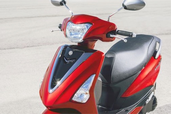 Tin xe hot 19/5: Chi tiết kẻ hủy diệt Honda SH 125i: Rẻ hơn hẳn 10 triệu, diện mạo đẹp m&ecirc; ly ảnh 1