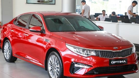 VinFast Lux A2.0 đè bẹp Toyota Camry và Mazda6, khẳng định vị thế đáng tự hào của xe Việt ảnh 5