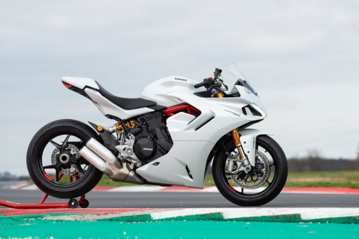 Ducati SuperSport 950 mới ra mắt: Sức mạnh 110 mã lực, giá từ 416 triệu đồng ảnh 1