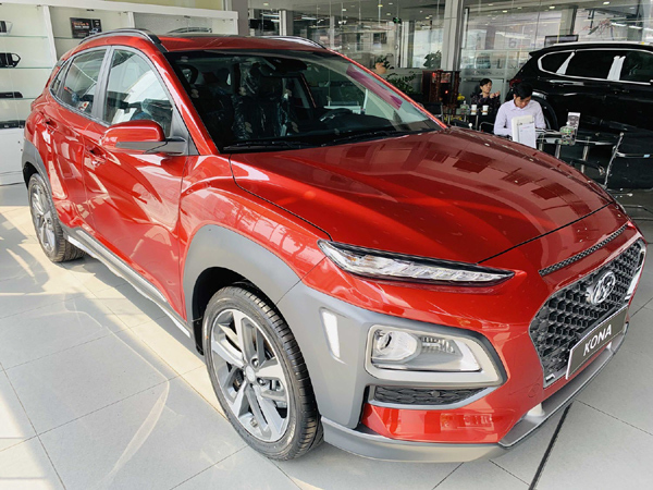 Hyundai Kona giảm giá sốc 75 triệu đồng, khiến KIA Seltos và Toyota Corolla Cross 'xây xẩm mặt mày' ảnh 2