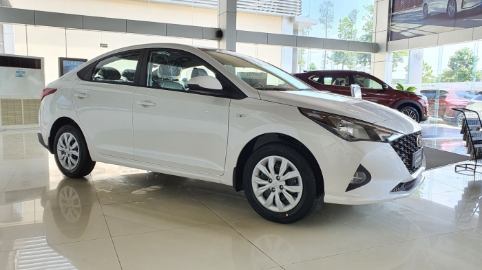 Giá lăn bánh Hyundai Accent hấp dẫn trong tháng 10/2022, so kè Toyota Vios ảnh 2