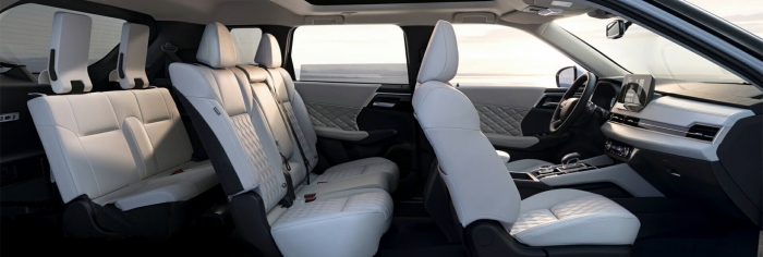 Mitsubishi Outlander 2023 trình làng với nâng cấp quan trọng, sẵn sàng ‘soán ngôi’ Honda CR-V ảnh 3