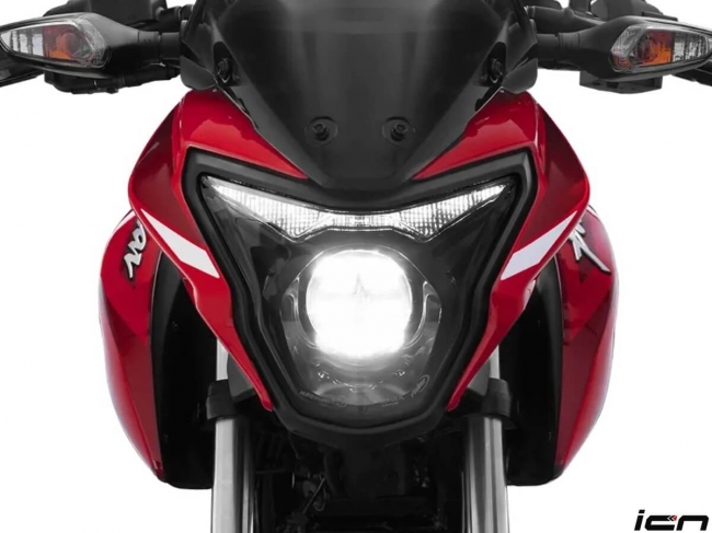 Tin xe trưa 23/11: ‘Khắc tinh’ của Yamaha Exciter ra mắt, giá cực rẻ làm Honda Winner X kinh ngạc ảnh 1