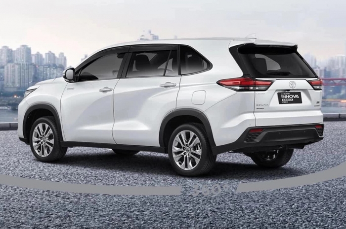 Đại lý Việt Nam bắt đầu nhận cọc Toyota Innova 2023, Mitsubishi Xpander ‘đứng ngồi không yên’ ảnh 3