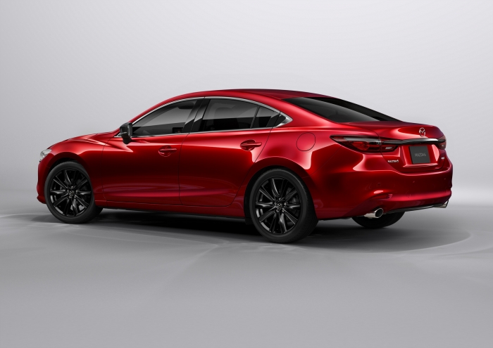 Mazda6 phiên bản mới ra mắt với giá siêu rẻ, thiết kế tuyệt mỹ lấn lướt cả Toyota Camry và Kia K5 ảnh 1