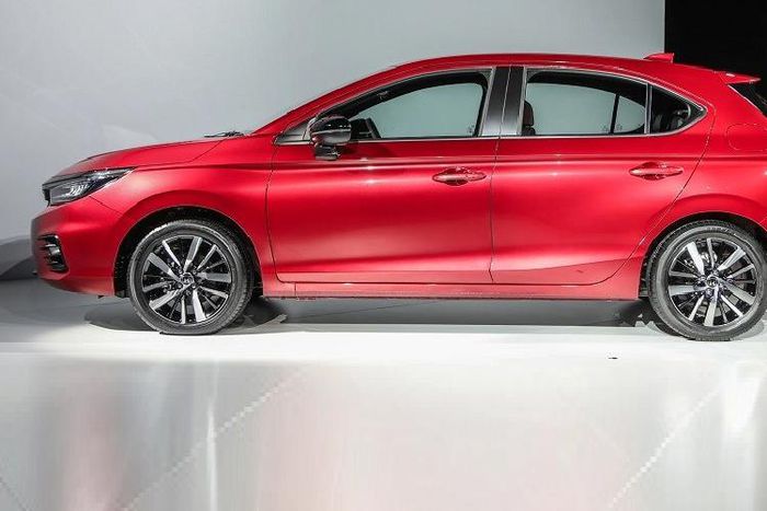 Chi tiết Honda City Hatchback RS e:HEV: Trang bị đỉnh cao, giá chỉ 585 triệu đồng ảnh 9