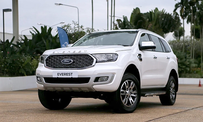 Giá lăn bánh Ford Everest tháng 4/2022: Hút khách Việt, uy hiếp Toyota Fortuner và Hyundai Santa Fe ảnh 3