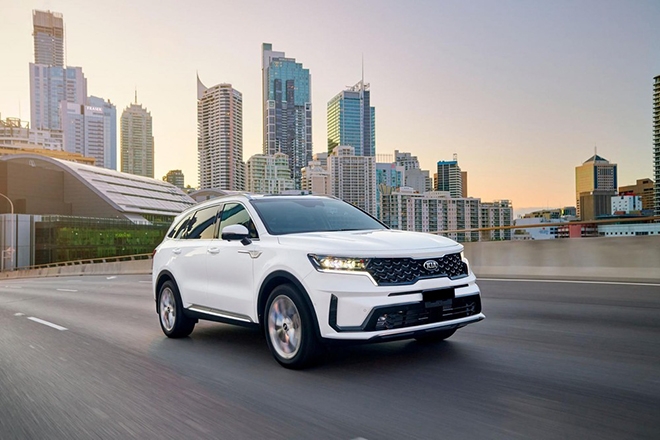 Giá lăn bánh Kia Sorento tháng 3/2022: Tiếp tục giảm, gieo sầu cho Toyota Fortuner, Hyundai Santa Fe ảnh 4