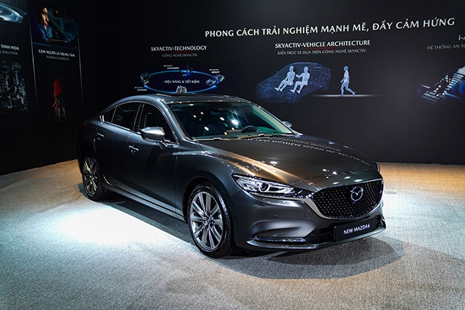 Giá xe Mazda6 lăn bánh mới nhất tháng 9/2022: Chèn ép Toyota Camry và Kia K5 bằng ưu đãi cực khủng ảnh 6