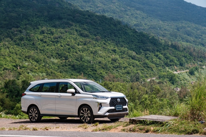 Chi tiết 'khắc tinh' của Suzuki Ertiga vừa ra mắt, giá bán khiến Mitsubishi Xpander 'choáng váng' ảnh 13