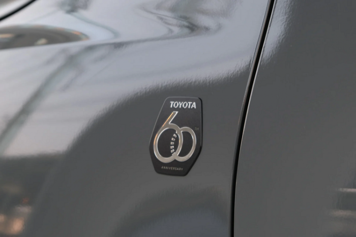 Chi tiết phiên bản mới của Toyota Fortuner, thiết kế và trang bị khiến Hyundai Santa Fe ‘tắt điện’ ảnh 3
