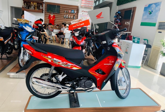 Honda Wave Alpha bất ngờ giảm giá đe nẹt Yamaha Sirius, khách Việt hồ ...