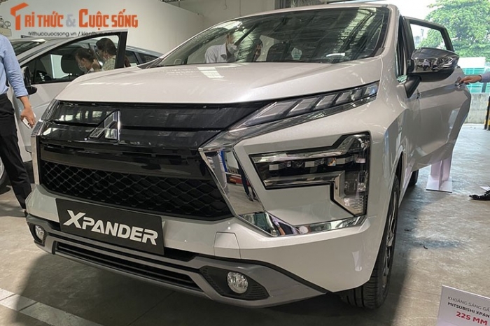 Cận cảnh Mitsubishi Xpander 2022 vừa về đại lý Việt Nam: Thiết kế và trang bị áp đảo Suzuki Ertiga ảnh 11