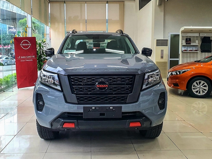 ‘Hổ tướng’ bán tải của Nissan cập bến đại lý, chuẩn bị tiễn Ford Ranger và Toyota Hilux ‘về vườn’ ảnh 5