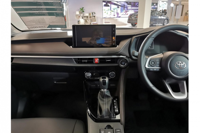 Toyota Vios 2023 vừa trình làng với giá 355 triệu đồng có loạt nâng cấp khủng đè bẹp Hyundai Accent ảnh 5
