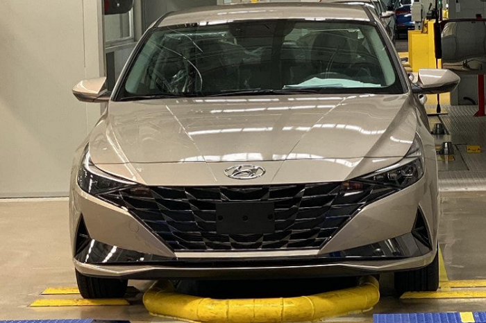 Nhân viên bán hàng thông báo giá Hyundai Elantra 2023 ở mức khó tin, khiến Kia K3 ngẩn ngơ ảnh 9