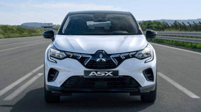 Mitsubishi ra mắt ác mộng của Honda CR-V: Thiết kế lu mờ Hyundai Tucson, trang bị áp đảo Mazda CX-5 ảnh 4