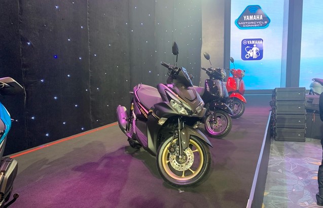Yamaha NVX 155 VVA 2022 có tuỳ chọn màu mới đẹp mãn nhãn, nhiều công nghệ xịn sò ảnh 2