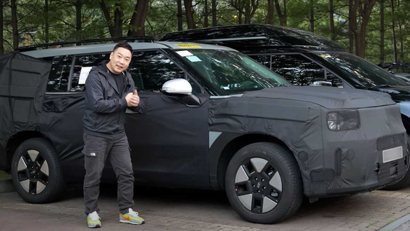 Lộ diện Hyundai Santa Fe thế hệ mới sắp ra mắt: Thiết kế lột xác khiến Toyota Fortuner ‘tắt điện’ ảnh 2