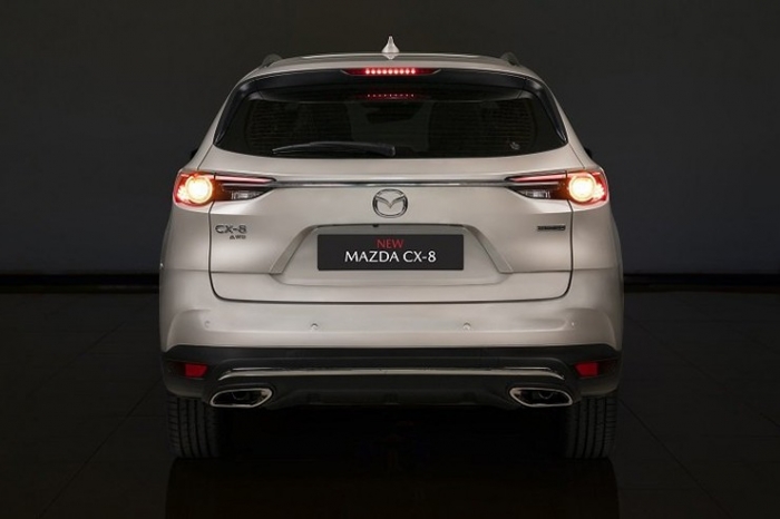 Giá Mazda CX-8 lăn bánh tháng 10/2023: Đe dọa soán ngôi Toyota Fortuner, Ford Everest nhờ ưu đãi lớn ảnh 5