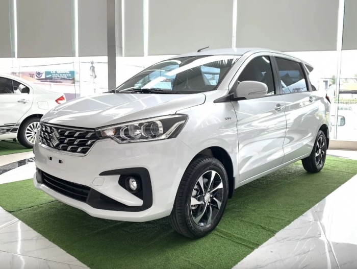 Suzuki Ertiga giảm giá sốc 100 triệu đồng, rẻ hơn cả Mitsubishi Xpander và Toyota Veloz Cross ảnh 1