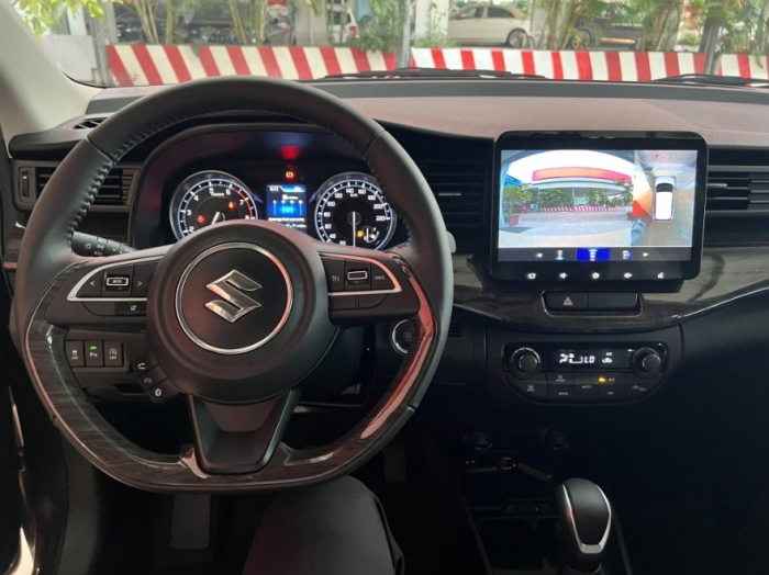 Suzuki Ertiga giảm giá sốc 100 triệu đồng, rẻ hơn cả Mitsubishi Xpander và Toyota Veloz Cross ảnh 4