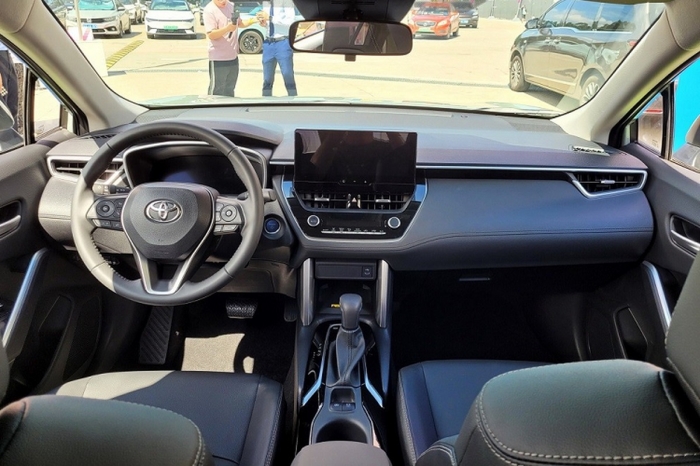 Toyota Corolla Cross 2024 ra mắt với giá từ 453 triệu đồng, dễ thành hàng hot nhờ loạt trang bị đỉnh ảnh 4