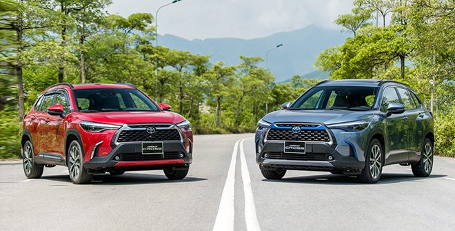 Giá lăn bánh Toyota Corolla Cross mới nhất tháng 8/2023: Hấp dẫn khó tin, thu hút khách Việt ảnh 1