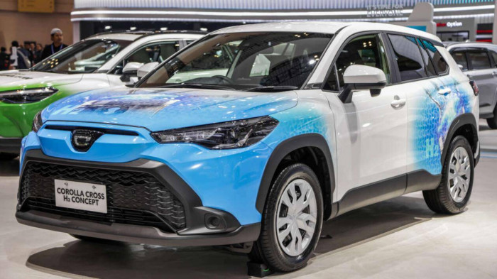 Vén màn phiên bản Toyota Corolla Cross mới, hứa hẹn sẽ khiến thị trường ô tô ‘dậy sóng’ ảnh 1