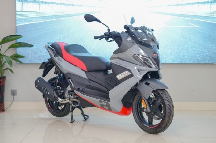 Quên Honda SH đi, ‘vua xe ga’ 250cc mới đẹp long lanh trình làng giá 65,7 triệu đồng, có ABS 2 kênh ảnh 2