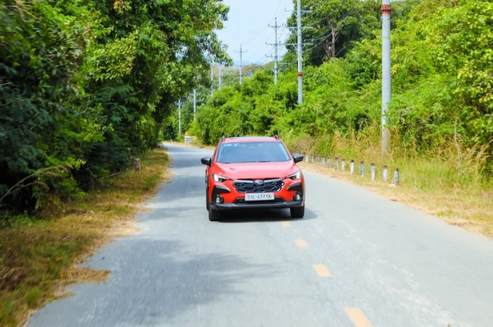 Subaru Crosstrek vinh dự giành giải ‘Ô tô của năm 2024’ phân khúc Crossover B+/C- ảnh 1