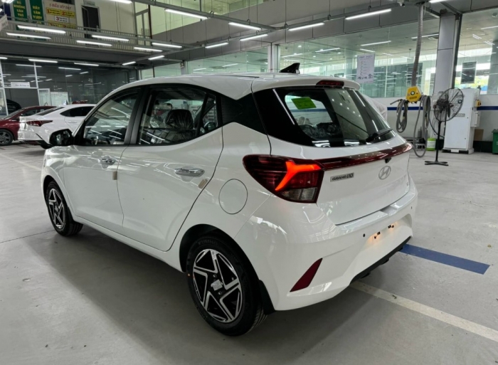 Giá lăn bánh Hyundai Grand i10 cuối tháng 12/2024 rẻ ngỡ ngàng nhờ ưu đãi khủng, hạ gục Kia Morning ảnh 3