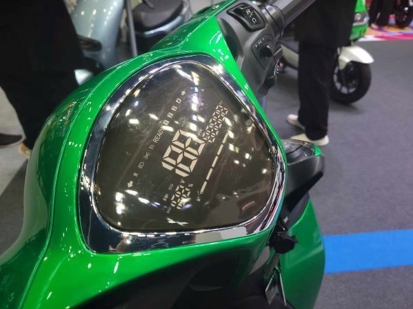 Quên Honda Air Blade đi, ‘vua xe ga’ mới ‘made in Thailand’ đẹp như SH Mode ra mắt giá 48 triệu đồng ảnh 2