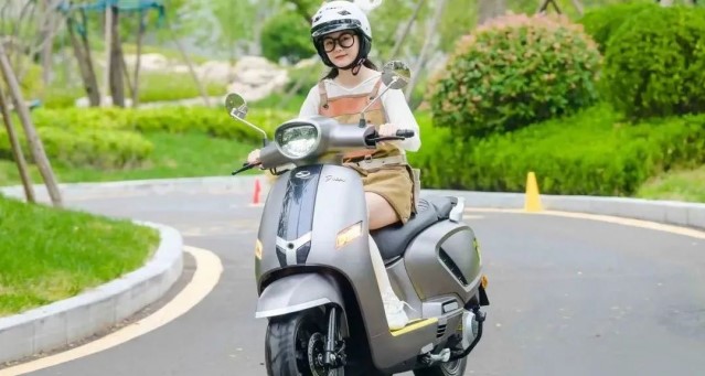 ‘Nữ hoàng’ xe ga 150cc mới có phanh ABS 2 kênh như Honda SH, giá chỉ 48 triệu đồng rẻ hơn SH Mode ảnh 5