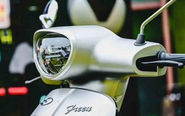 Tin xe trưa 7/7: Giá rẻ hơn Honda SH Mode, nhưng ‘nữ vương’ xe ga 150cc mới có ABS 2 kênh như SH ảnh 1