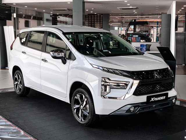 Giá lăn bánh Mitsubishi Xpander giữa tháng 8/2024 giảm mạnh và kèm quà tặng khủng, không mua thì phí ảnh 2